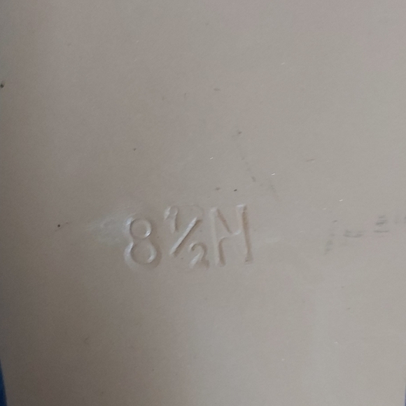 New- Pappagallo low heeled pumps - Picture 7 of 10